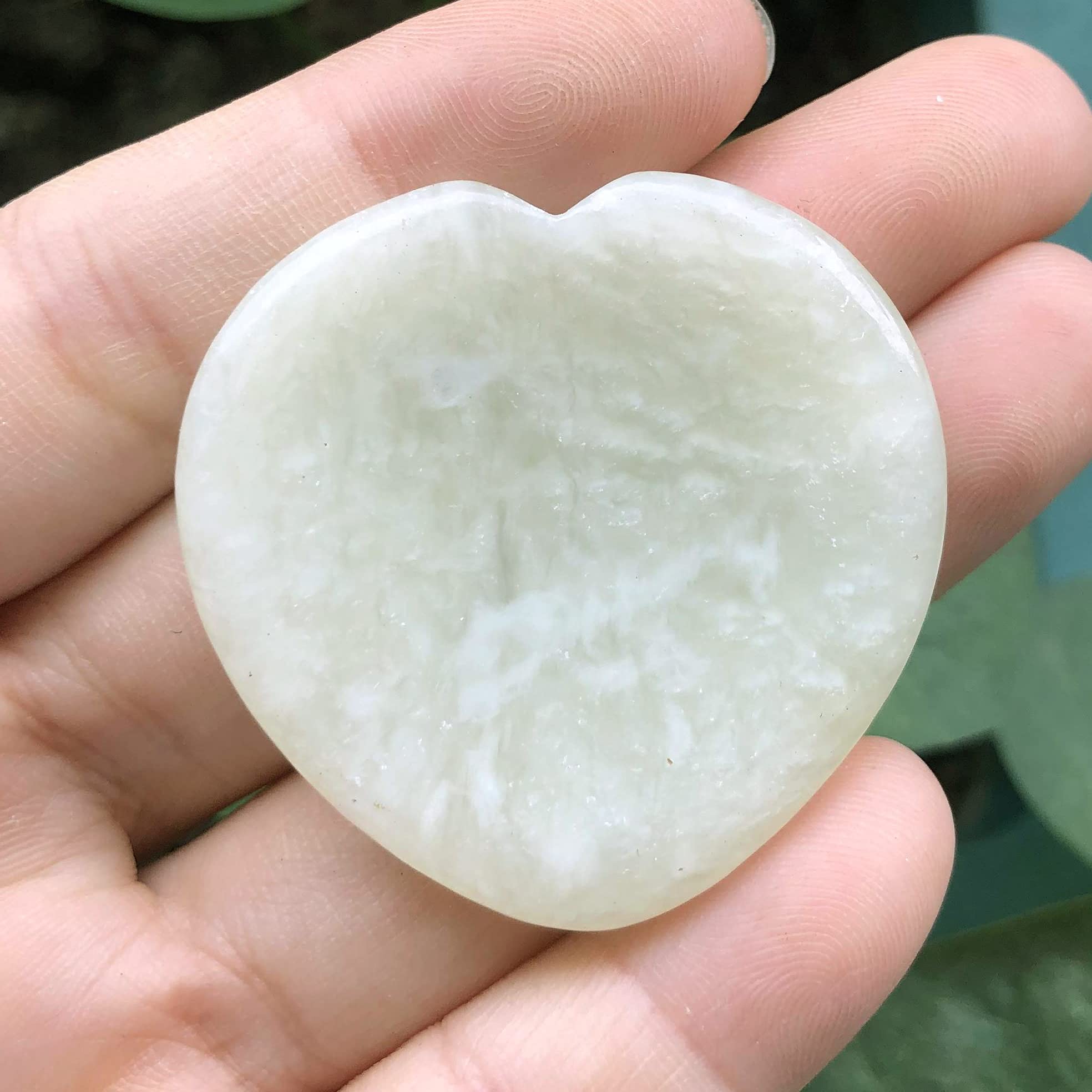 Favoramulet heart-shaped worry stone hand carved for relaxing thumb rubbing.