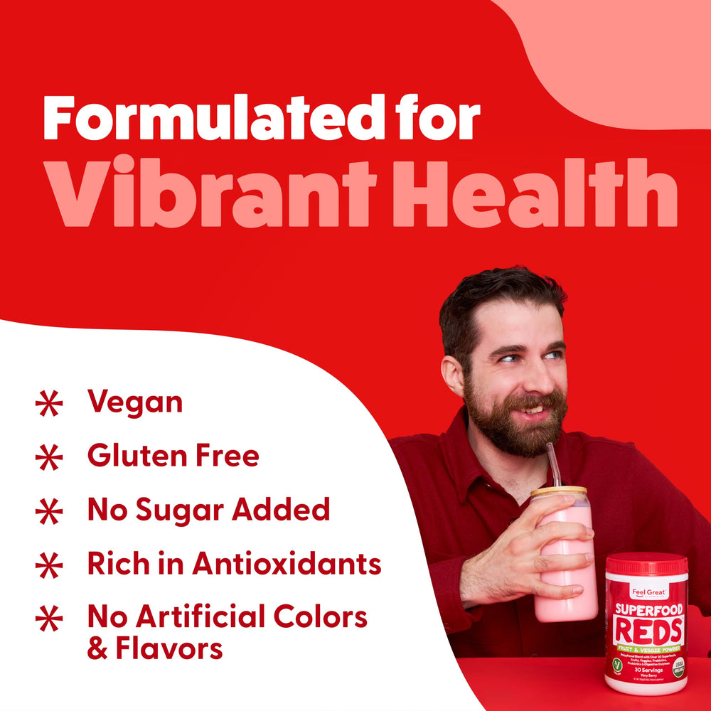 Feel Great Organic Reds smoothie ready with one scoop for quick nourishment.