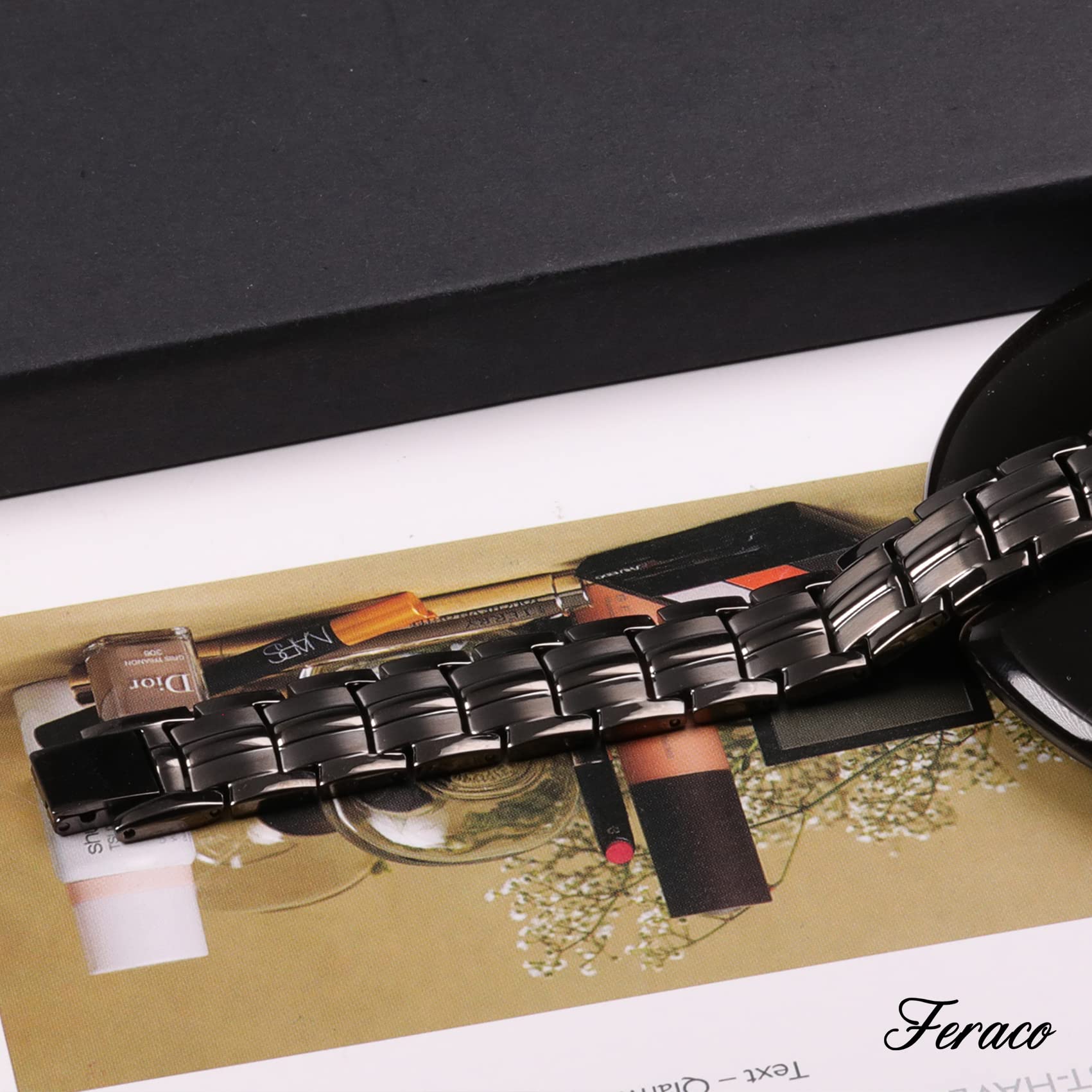 Feraco classic plated gray finish bracelet suitable for office or casual wear.