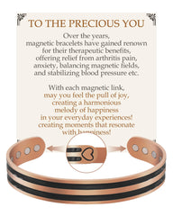 Feraco copper bracelet with 12 magnets, designed for daily wear and style.