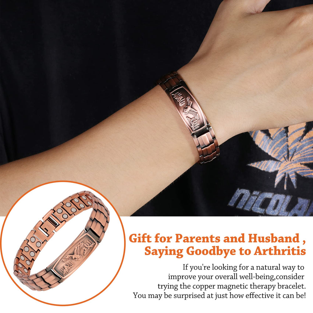 Feraco men's copper bracelet in luxurious gift box.