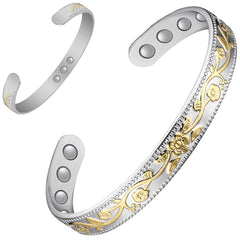 Feraco copper bracelet close-up in silver showing craftsmanship and magnetic design for daily wear