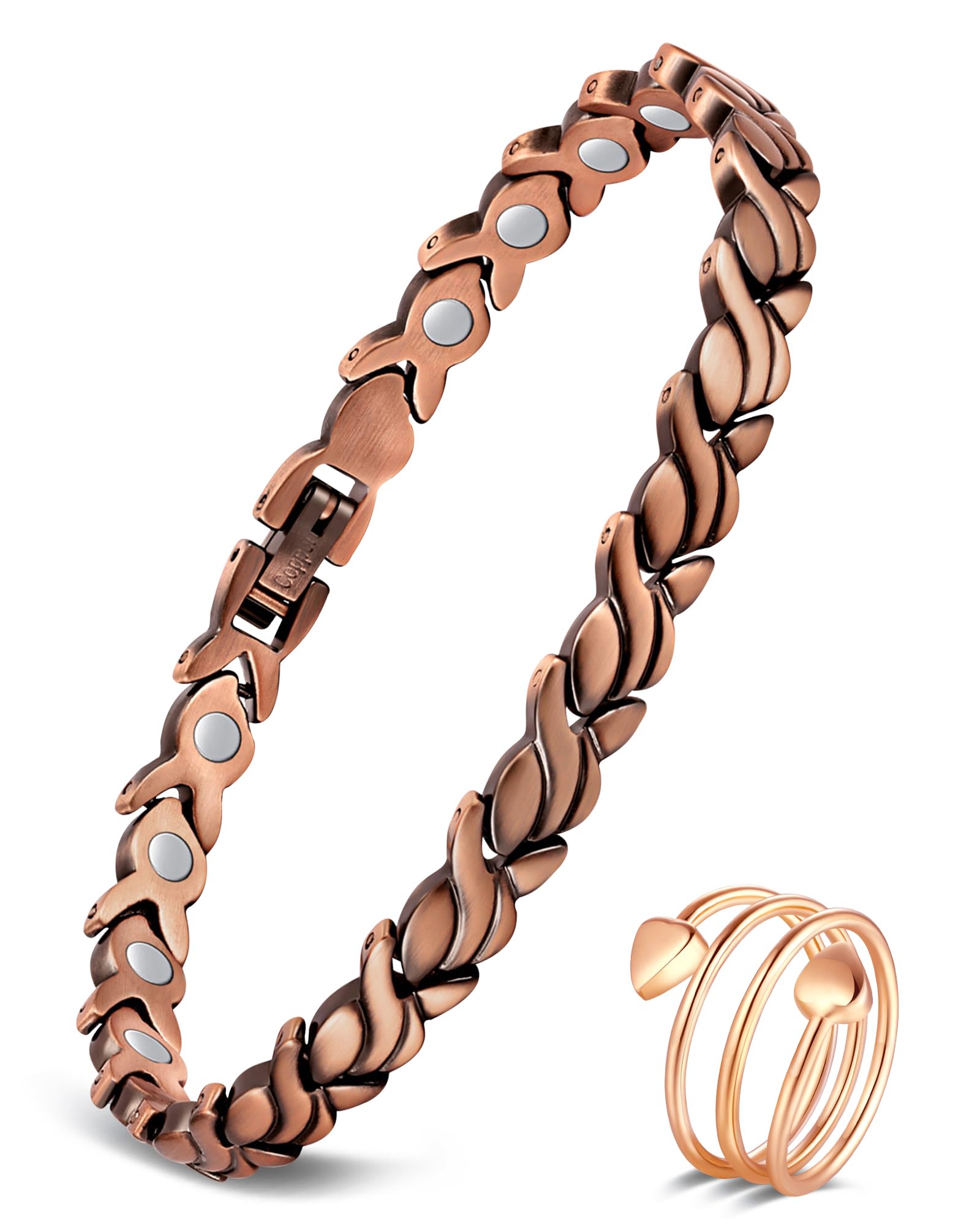 Feraco copper bracelet close-up showing fishtail links and craftsmanship