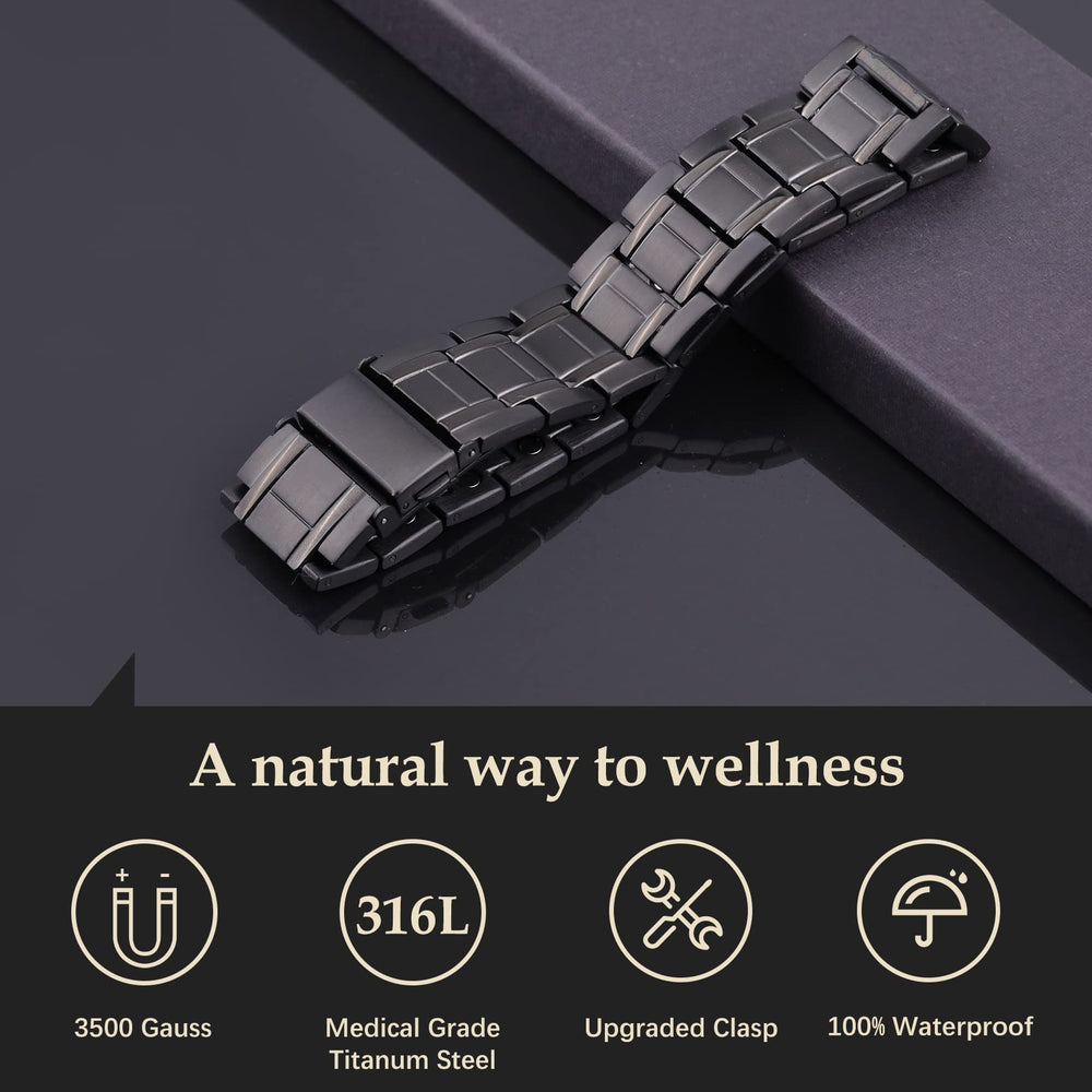 Feraco bracelet styled on the wrist for versatile everyday use