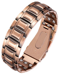 Feraco pure copper bracelet close-up for hypoallergenic daily wear