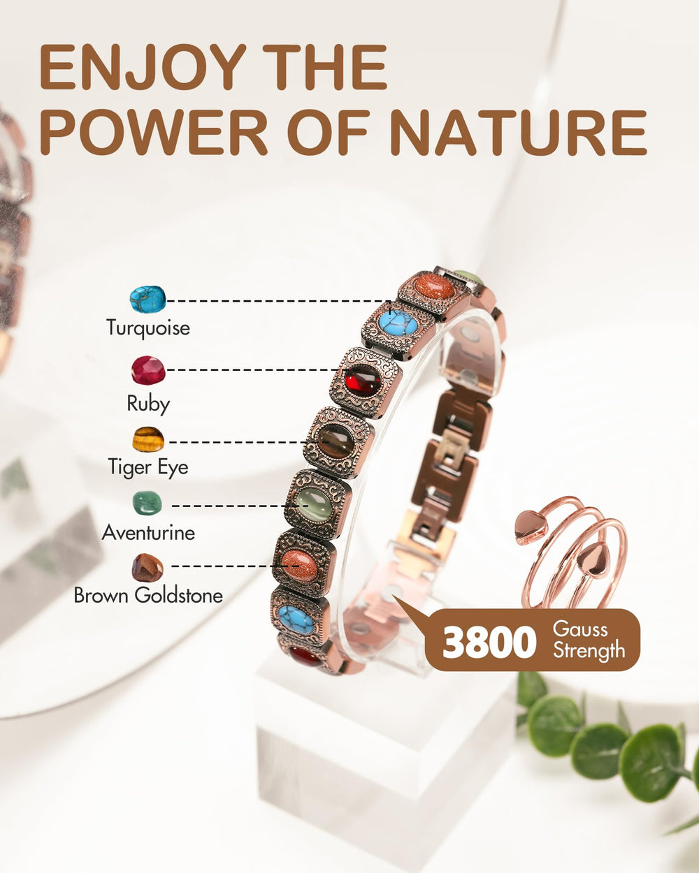 Feraco 99.99% pure copper bracelet detail, hypoallergenic and durable.