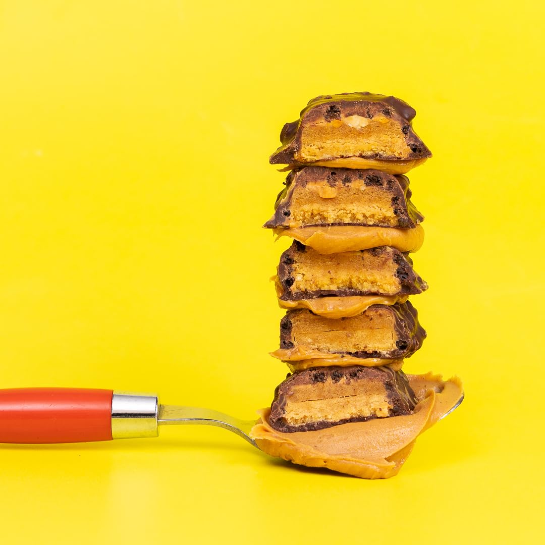 Fit Crunch on-the-go snack image demonstrates convenient energy boost for workouts