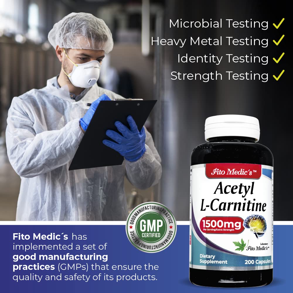 FITO MEDIC'S L-Carnitine capsules close-up showing smooth capsules for easy swallowing.