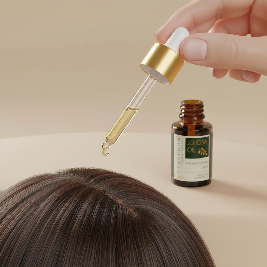 Flaviour Jojoba Oil 30ml packaging, travel-friendly and compact