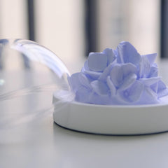 FLCSIed passive diffusion diffuser works without water or electricity for small spaces.