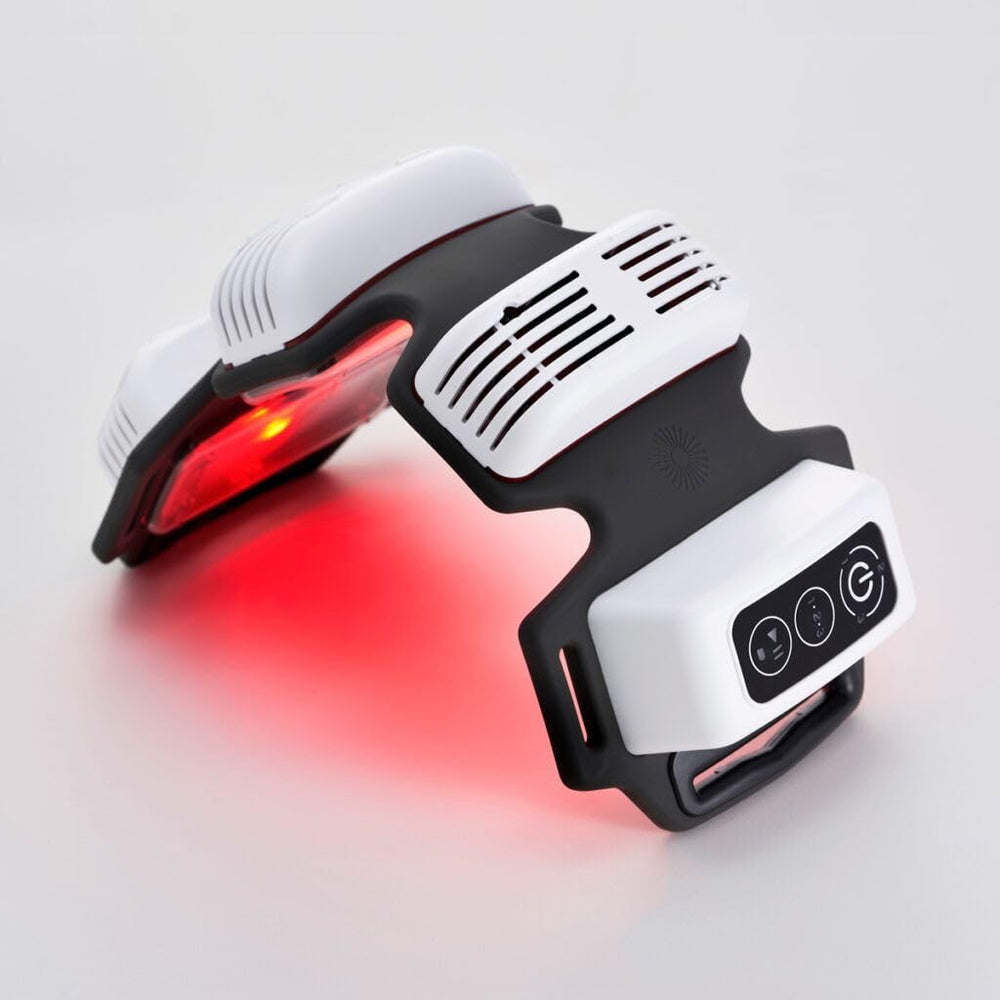 FlexBeam knee wrap delivering targeted infrared therapy for joint comfort.