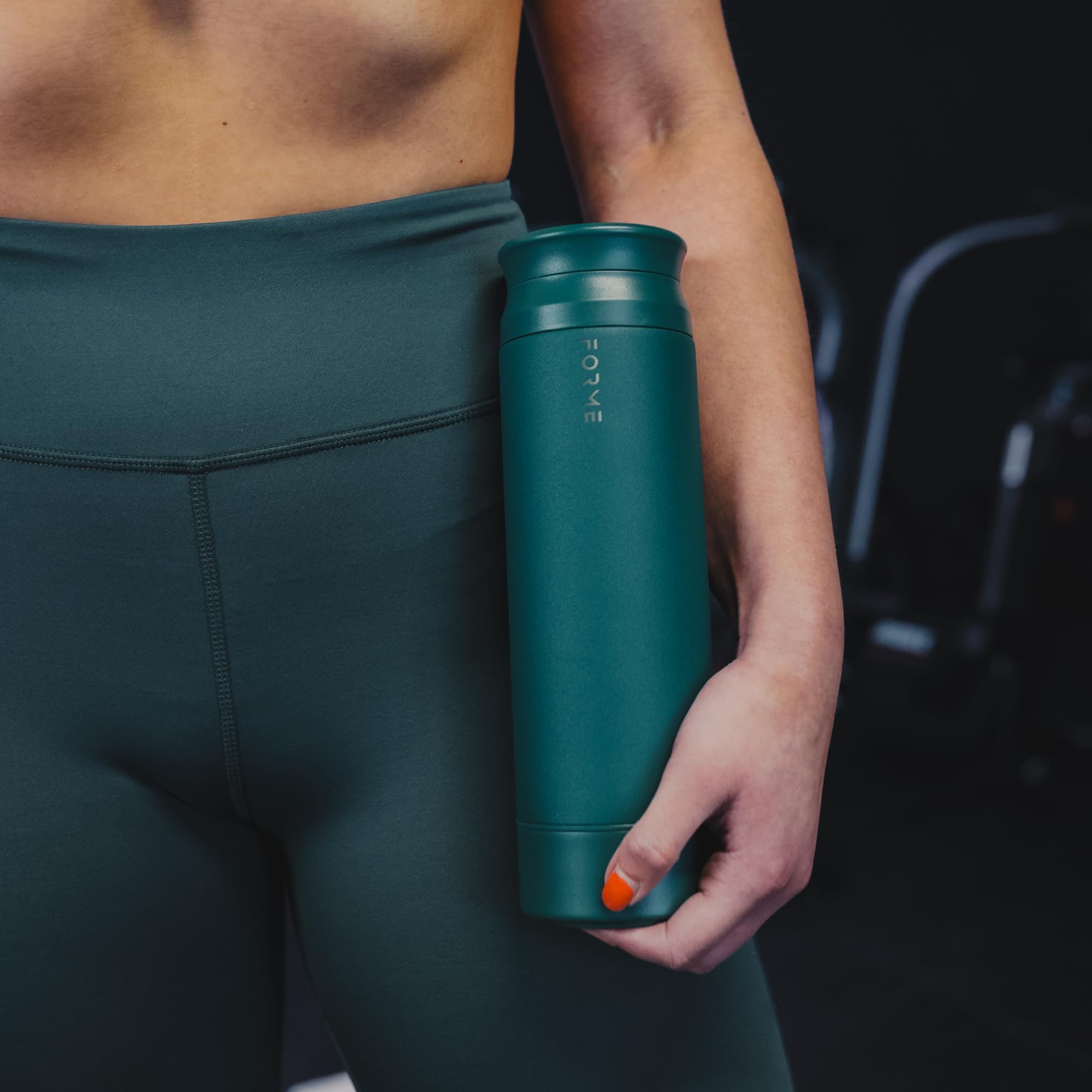 FORME Jungle bottle easy-clean design with rounded corners.