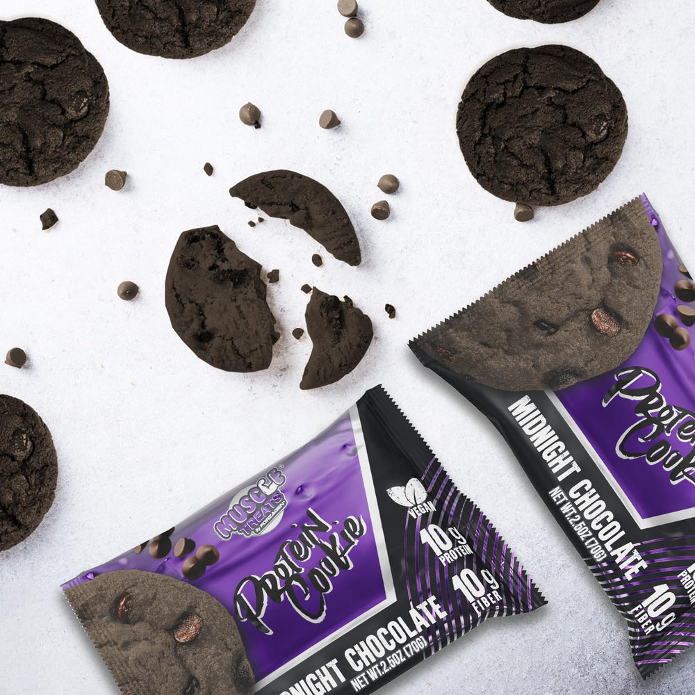 Forzagen Midnight Chocolate cookie served as a convenient on-plate snack