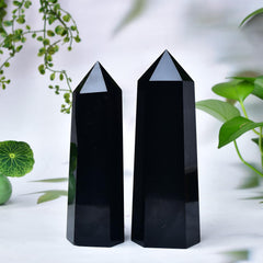 FZBHRO crystal point directs energy for targeted use on the body.