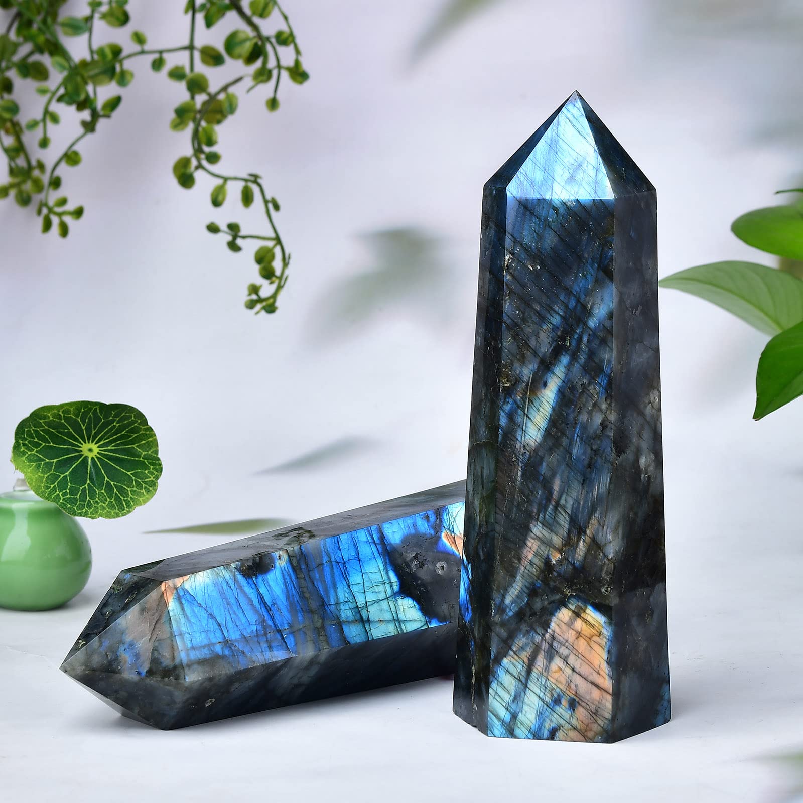 FZBHRO Labradorite color-play flashes add visual aura during rituals
