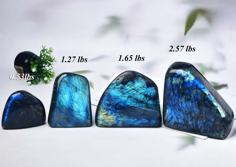 FZBHRO Labradorite slab in office decor inspires serene work.
