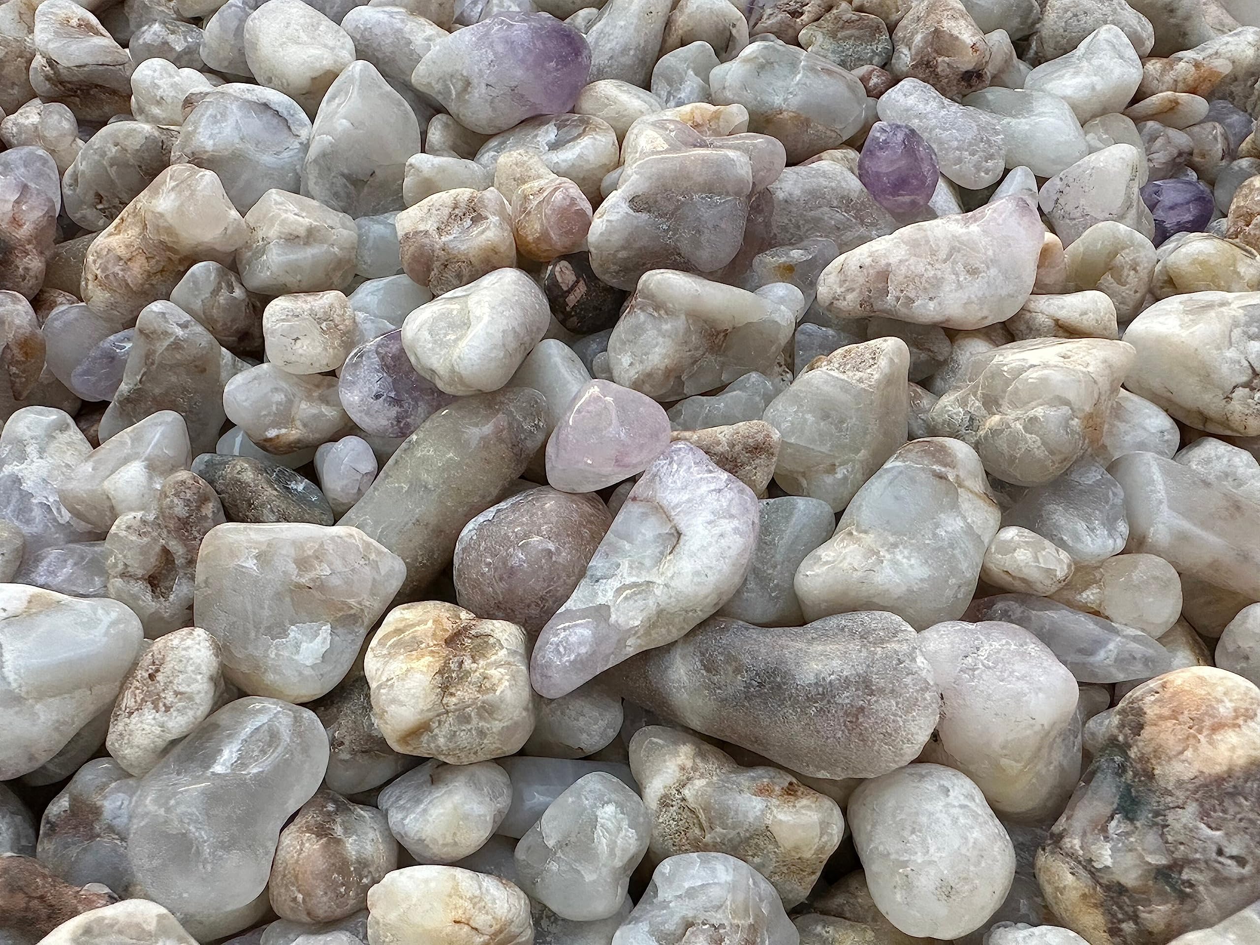 GAF TREASURES air-plant-substrate Spirit Quartz chips enhance displays