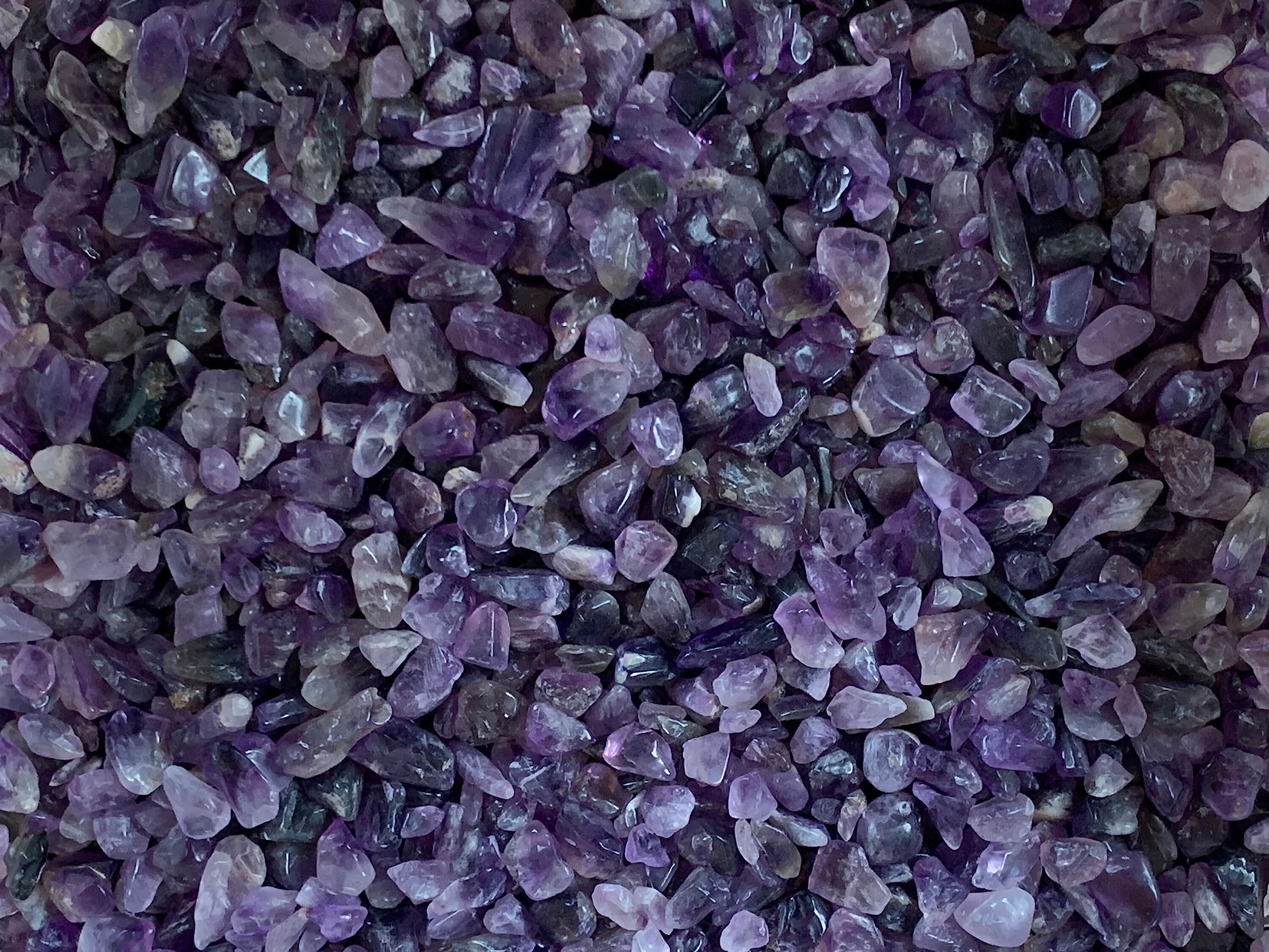 GAF TREASURES Amethyst chips variegated tones for vibrant garden and decor projects.