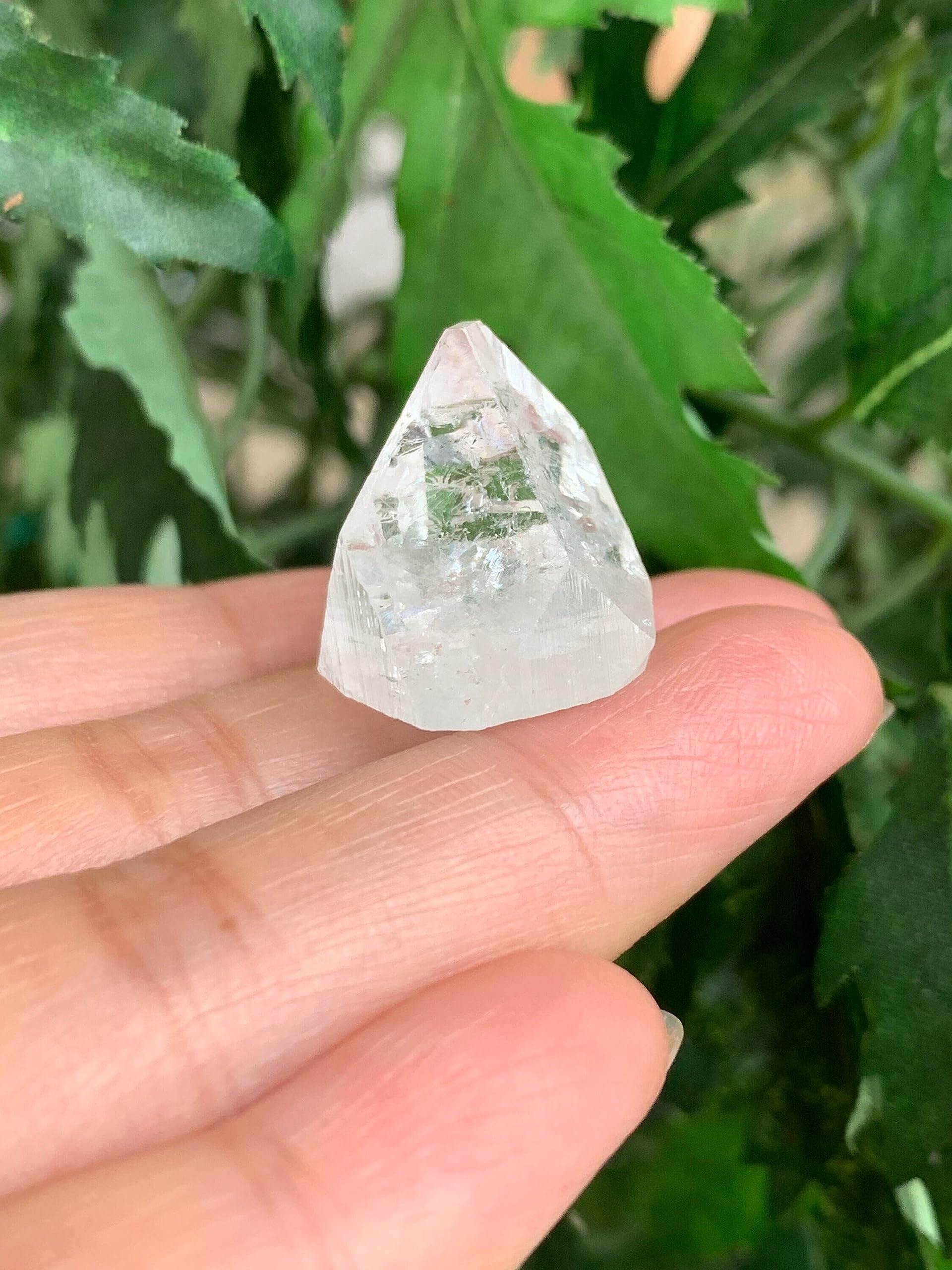 GAF TREASURES Apophyllite pyramid promoting balance and space-cleansing energy in altars.