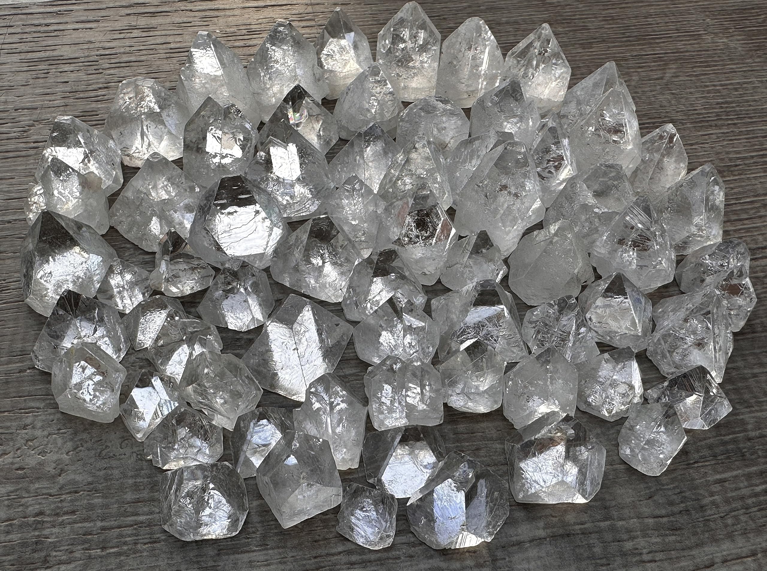 GAF TREASURES Rainbow inclusions Apophyllite with uplifting ambience and energy amplification.