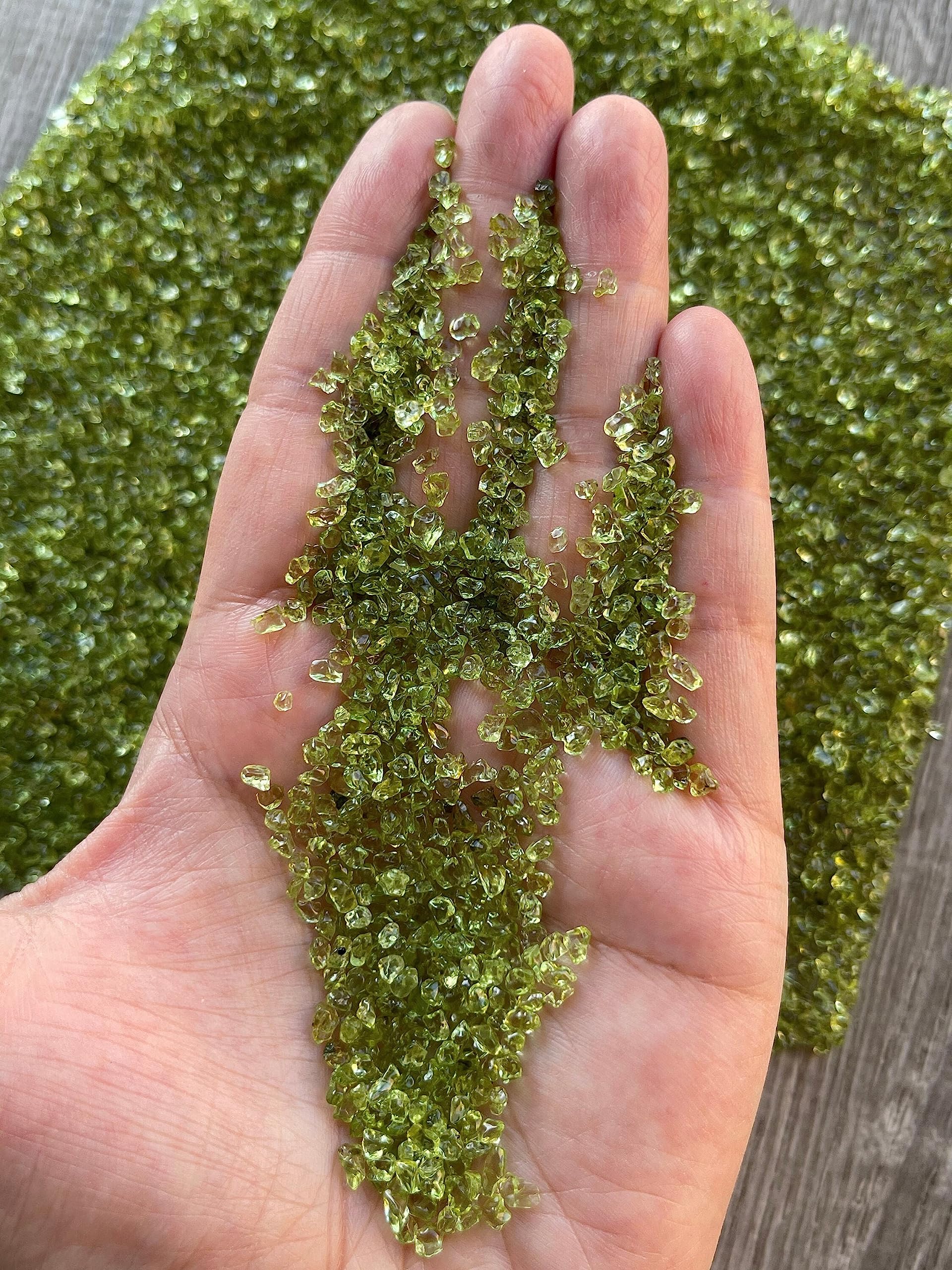 GAF Treasures Art and Craft Peridot chips for creative projects.