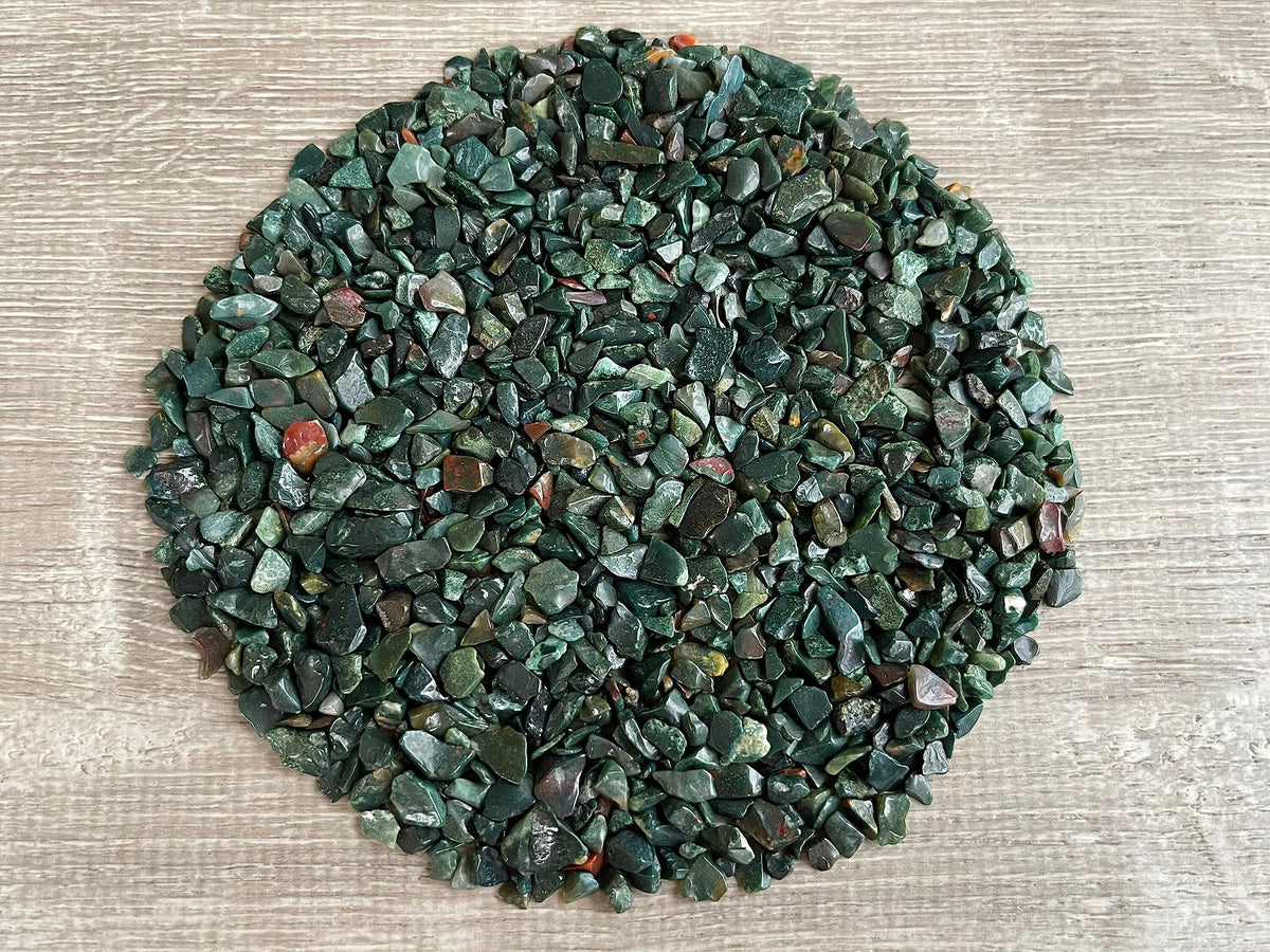 GAF TREASURES Bloodstone Chips natural tumbled for crafts and decor