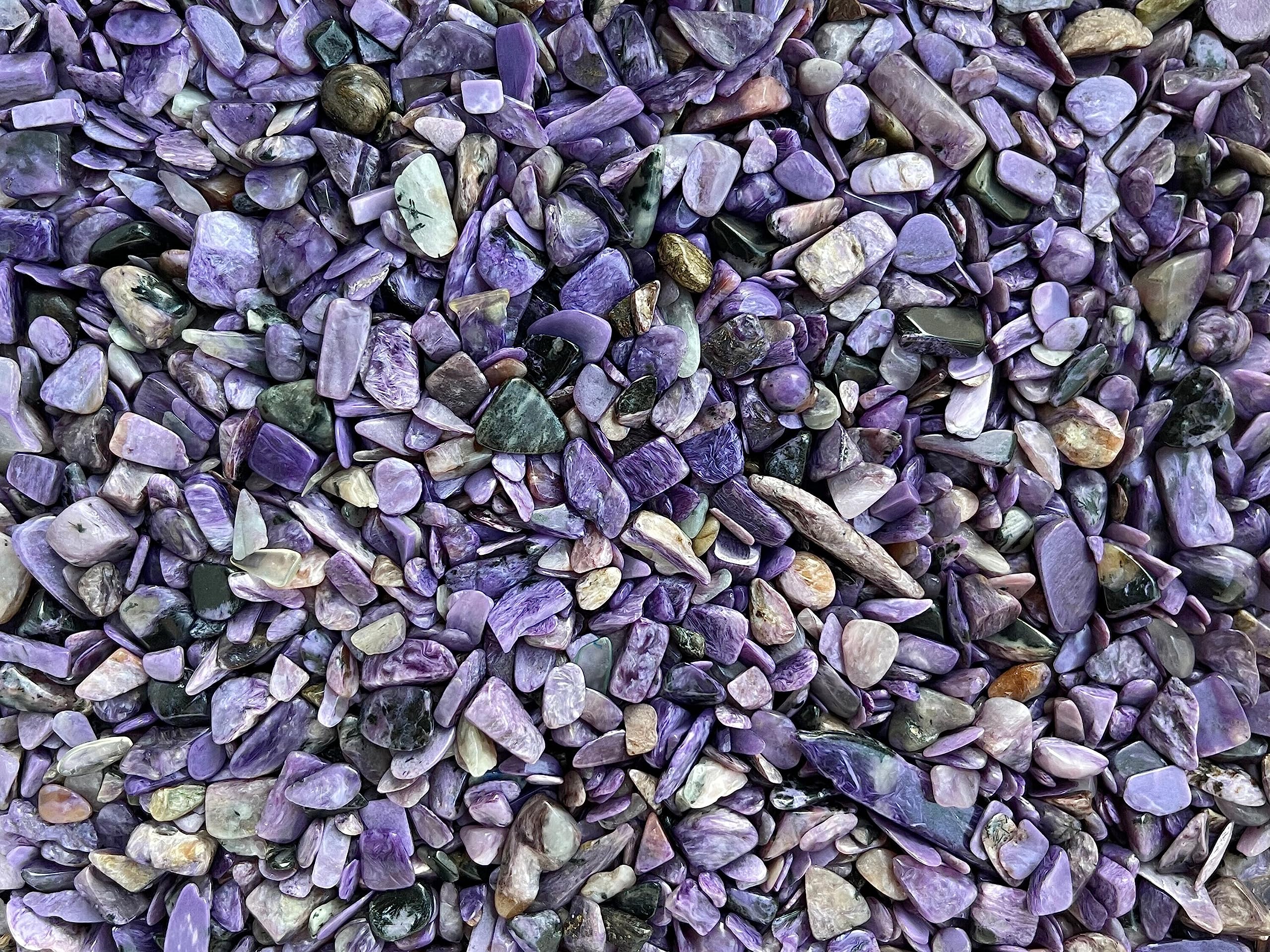 GAF TREASURES Charoite chips suitable for epoxy projects and orgonite.