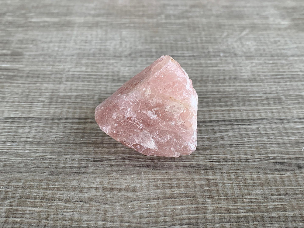 GAF TREASURES Decorative rose quartz stones for shelves and displays.