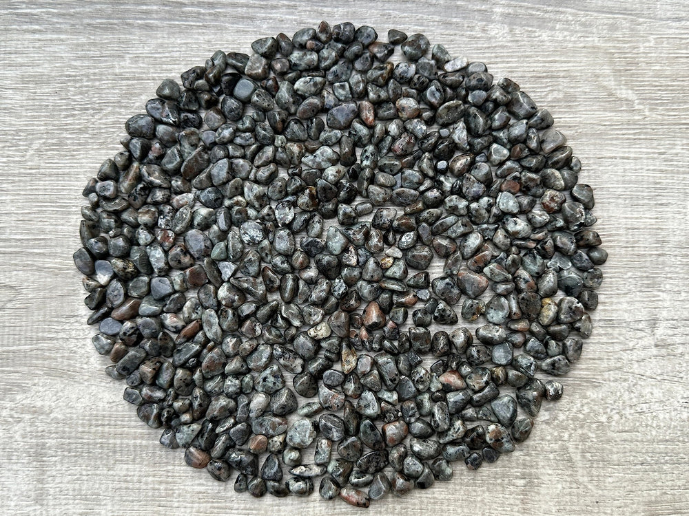 GAF TREASURES Flame gemstone chips used in resin art creations.