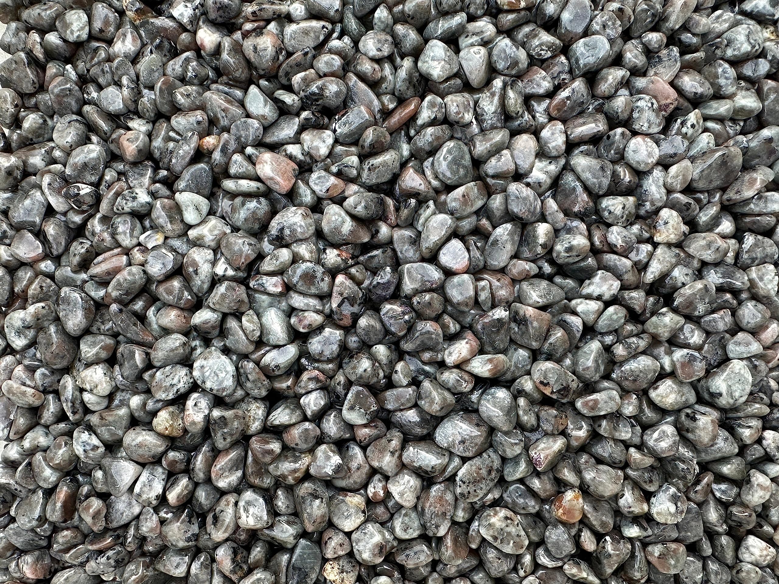 GAF TREASURES Flame gemstone chips as vase fillers and decor accents.