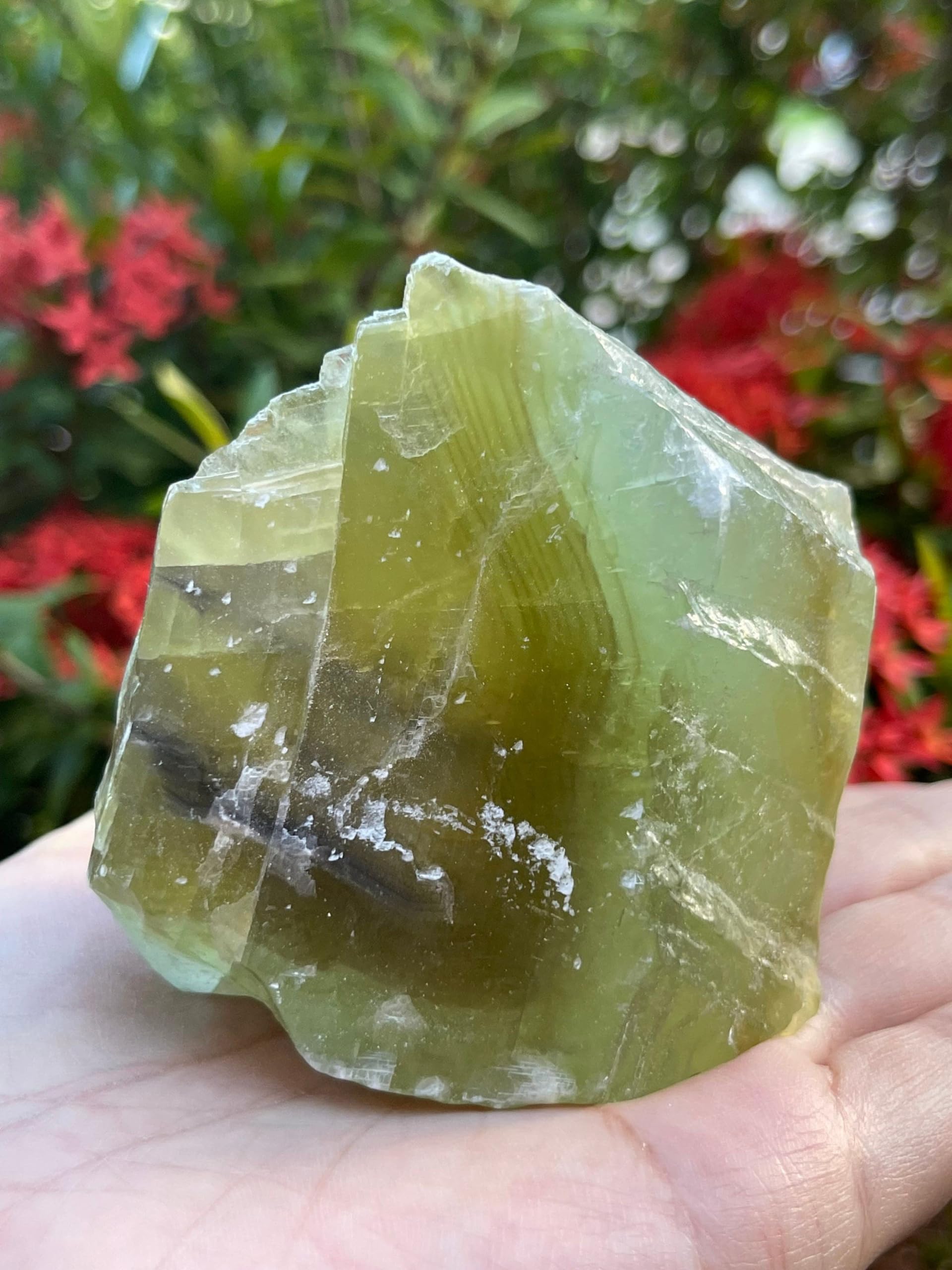 GAF TREASURES green calcite energy focus close-up texture.