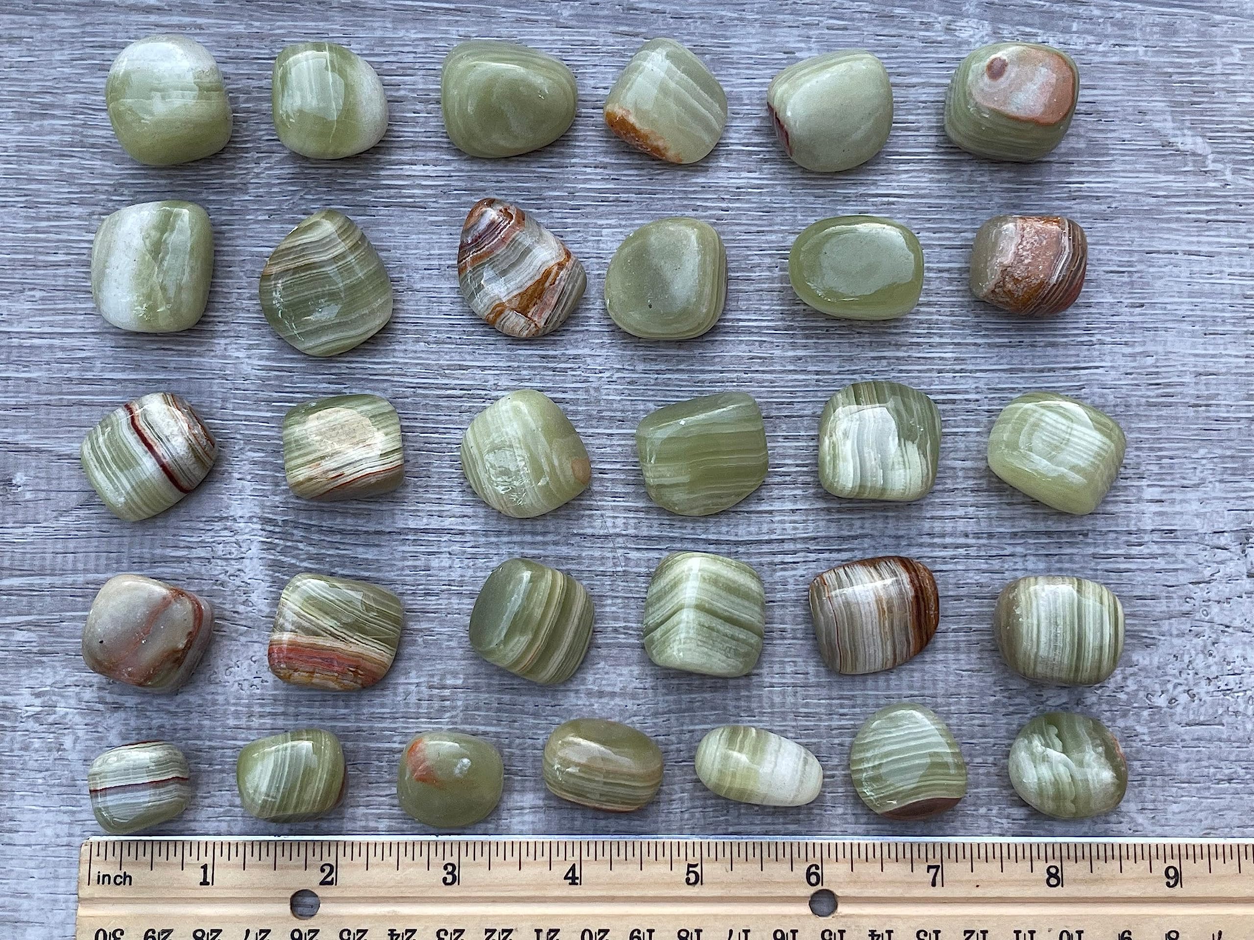 Natural color bands and textures in Green Onyx