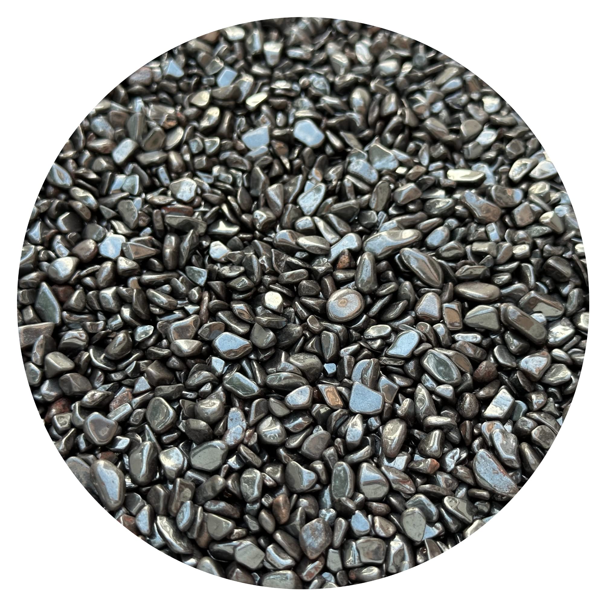 GAF TREASURES hematite chips close-up, irregular crystals ideal for jewelry and decor.