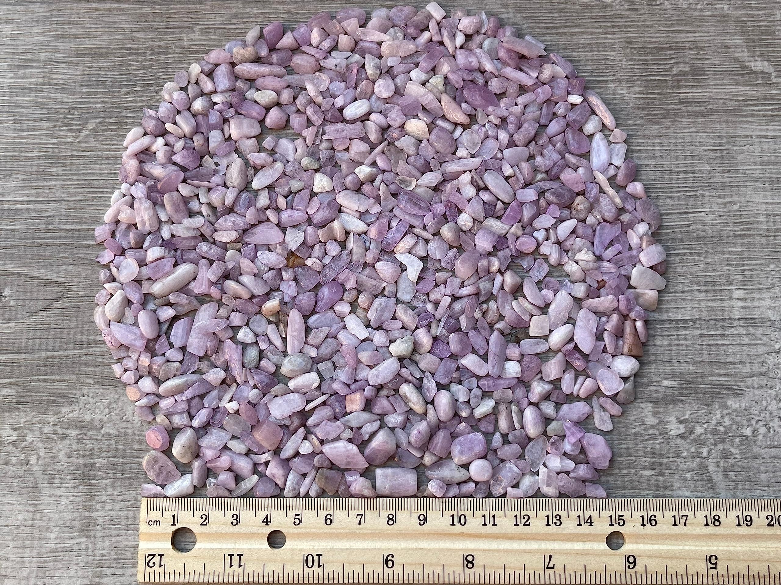 GAF Treasures Kunzite chips support air plant substrates and decorative fillers.