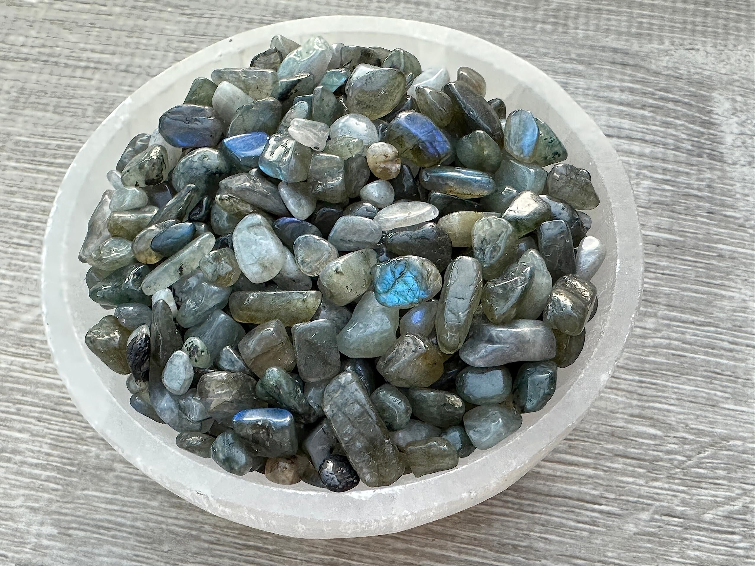 GAF TREASURES Labradorite Blue pattern variety enhances art projects with natural shimmer