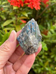 GAF TREASURES Labradorite rough stone highlights natural textures and patterns.