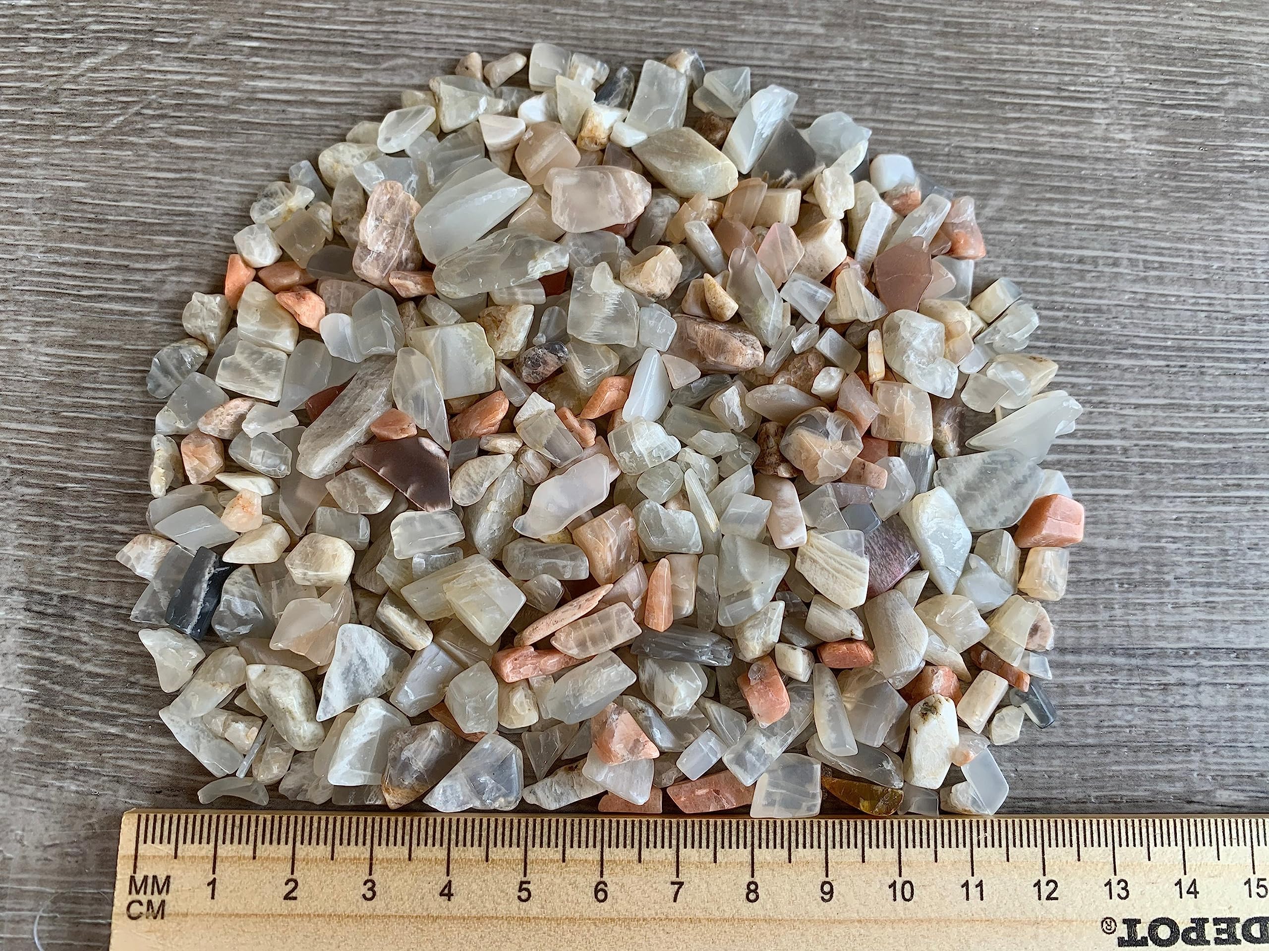 GAF TREASURES moonstone mix mini crystals ideal for jewelry and art