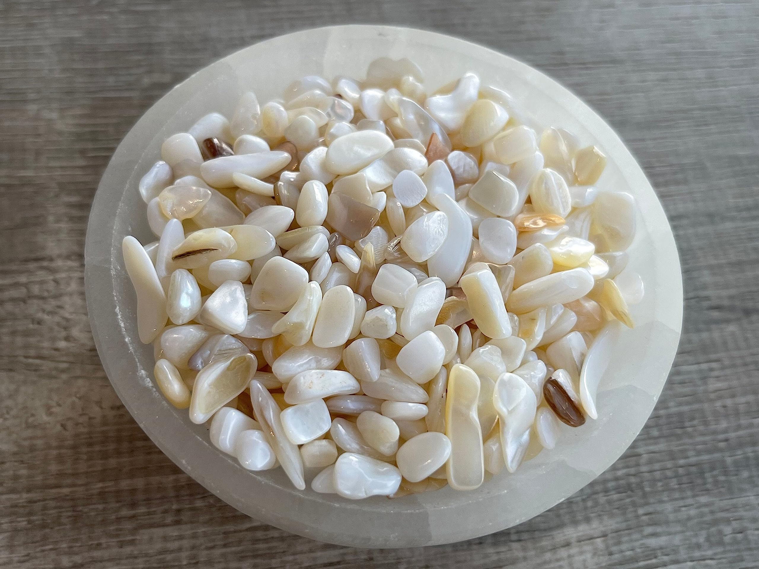 GAF TREASURES mother of pearl chips for orgonite production and spiritual crafts.