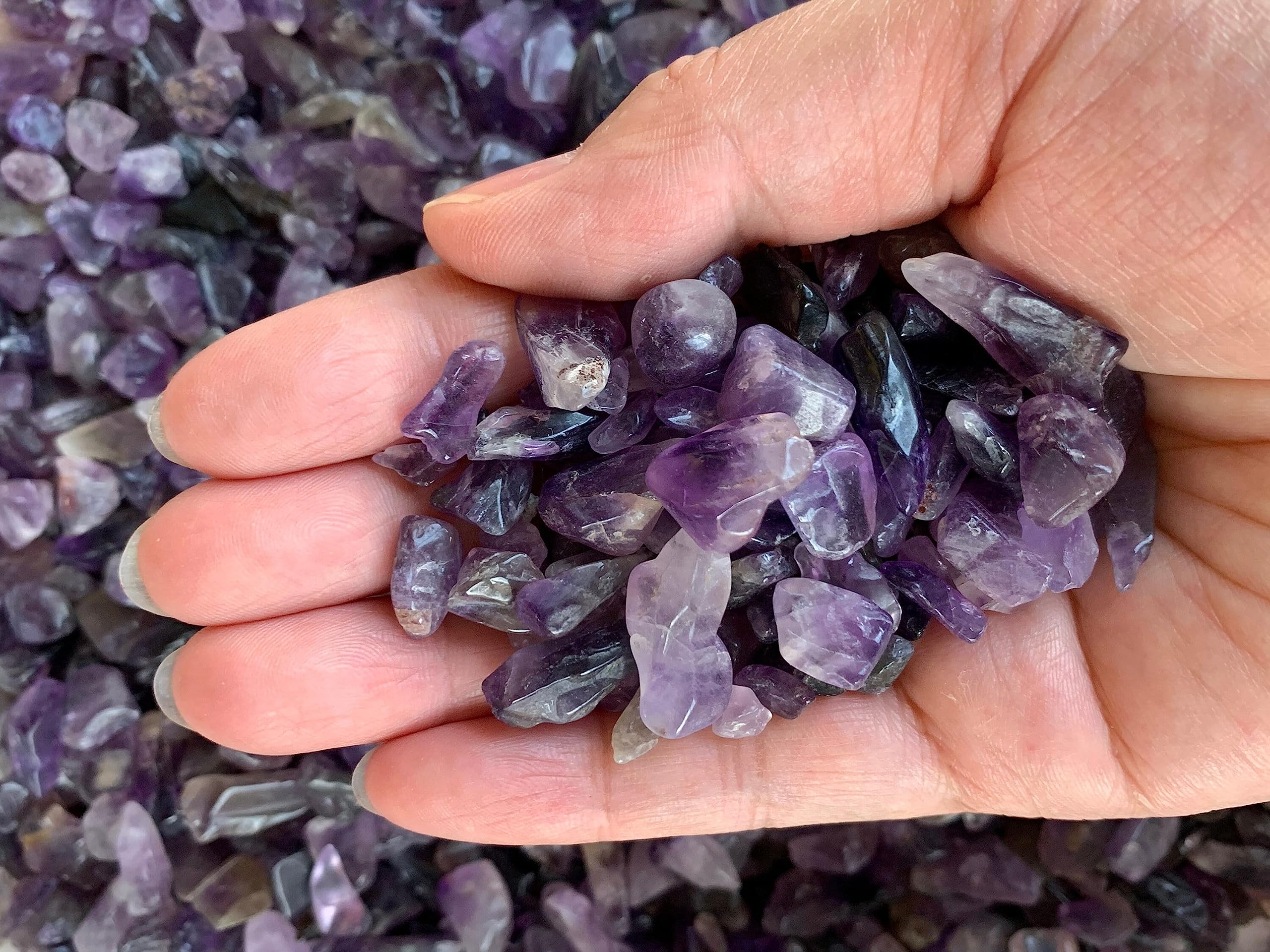 GAF Treasures semi-tumbled amethyst chips show natural color variations for decor