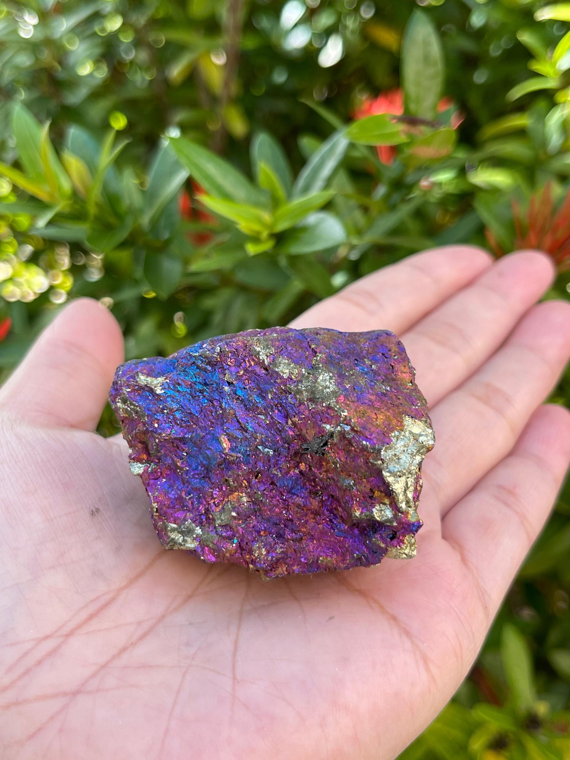 GAF Treasures Peacock Ore with multicolor sheen ideal for meditation