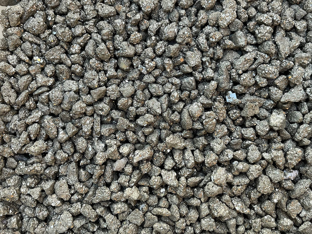 GAF TREASURES Pyrite chips 5-15 mm for versatile crafts