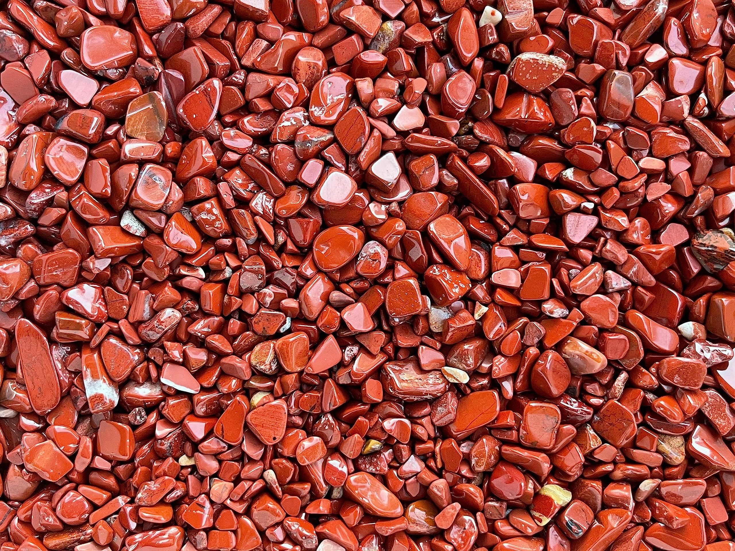 GAF TREASURES Red Jasper chips eco-friendly and sustainably sourced.