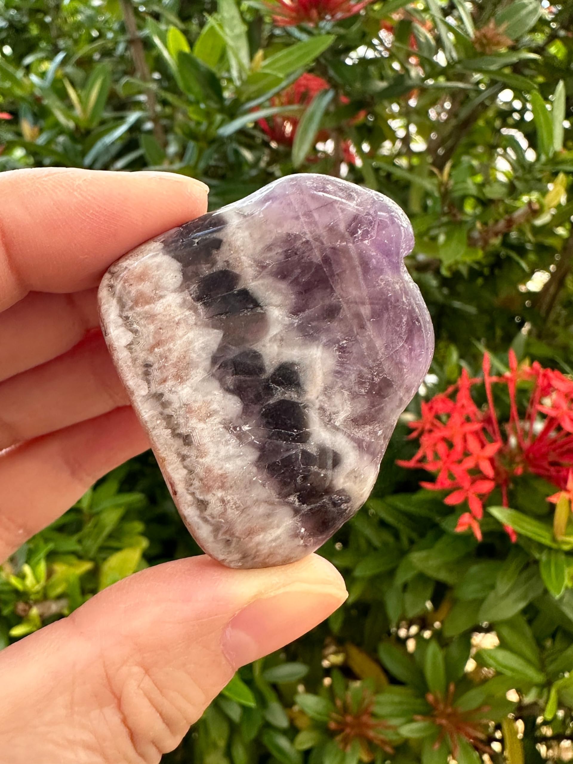 GAF TREASURES Reiki stones ready for healing sessions