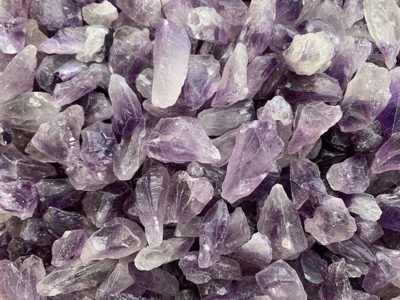 GAF TREASURES rough amethyst point for meditation and energy work