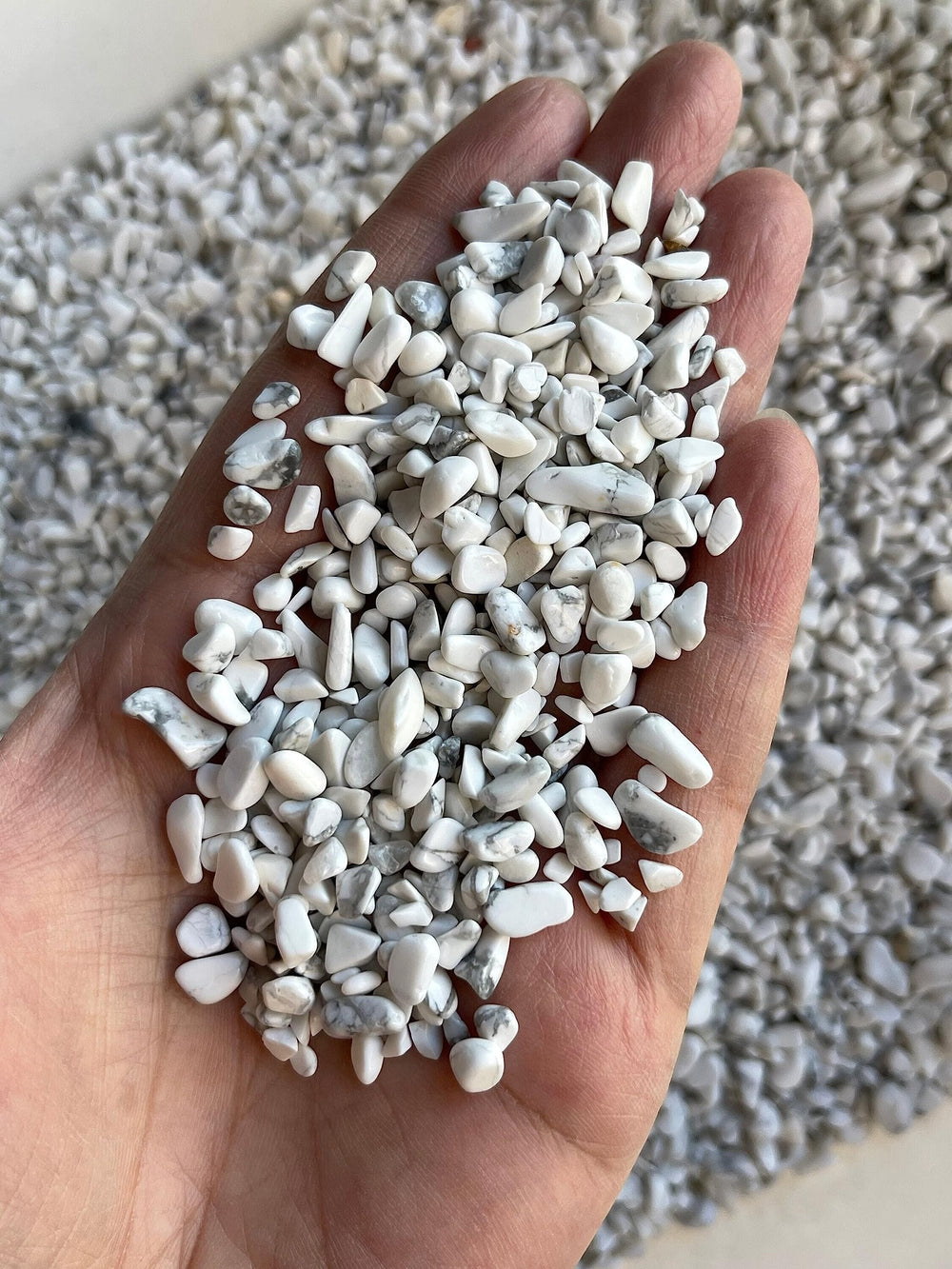 GAF TREASURES white howlite chips art-display angle for modern decor