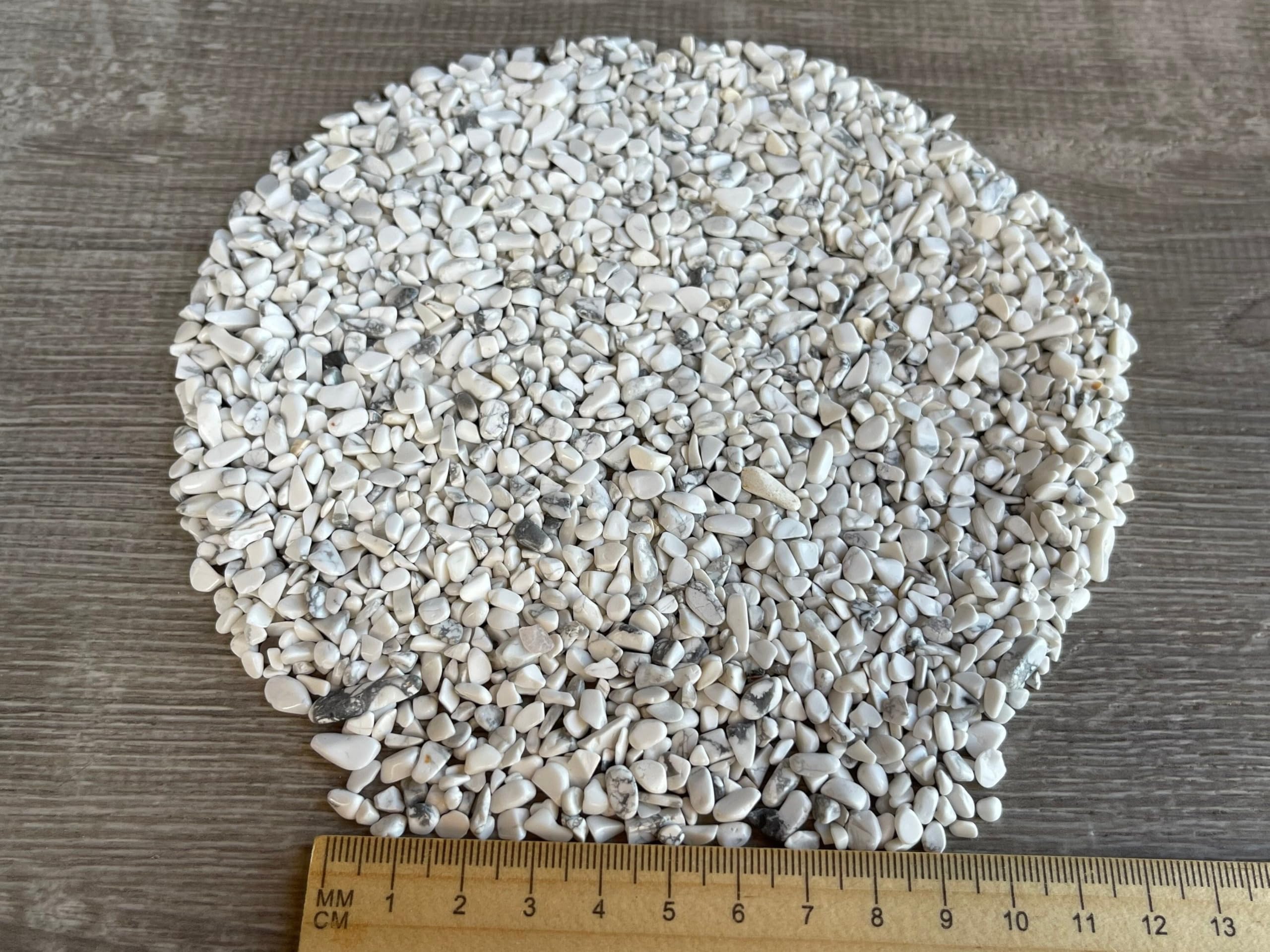 GAF Treasures White Howlite chips semi-tumbled texture for DIY projects