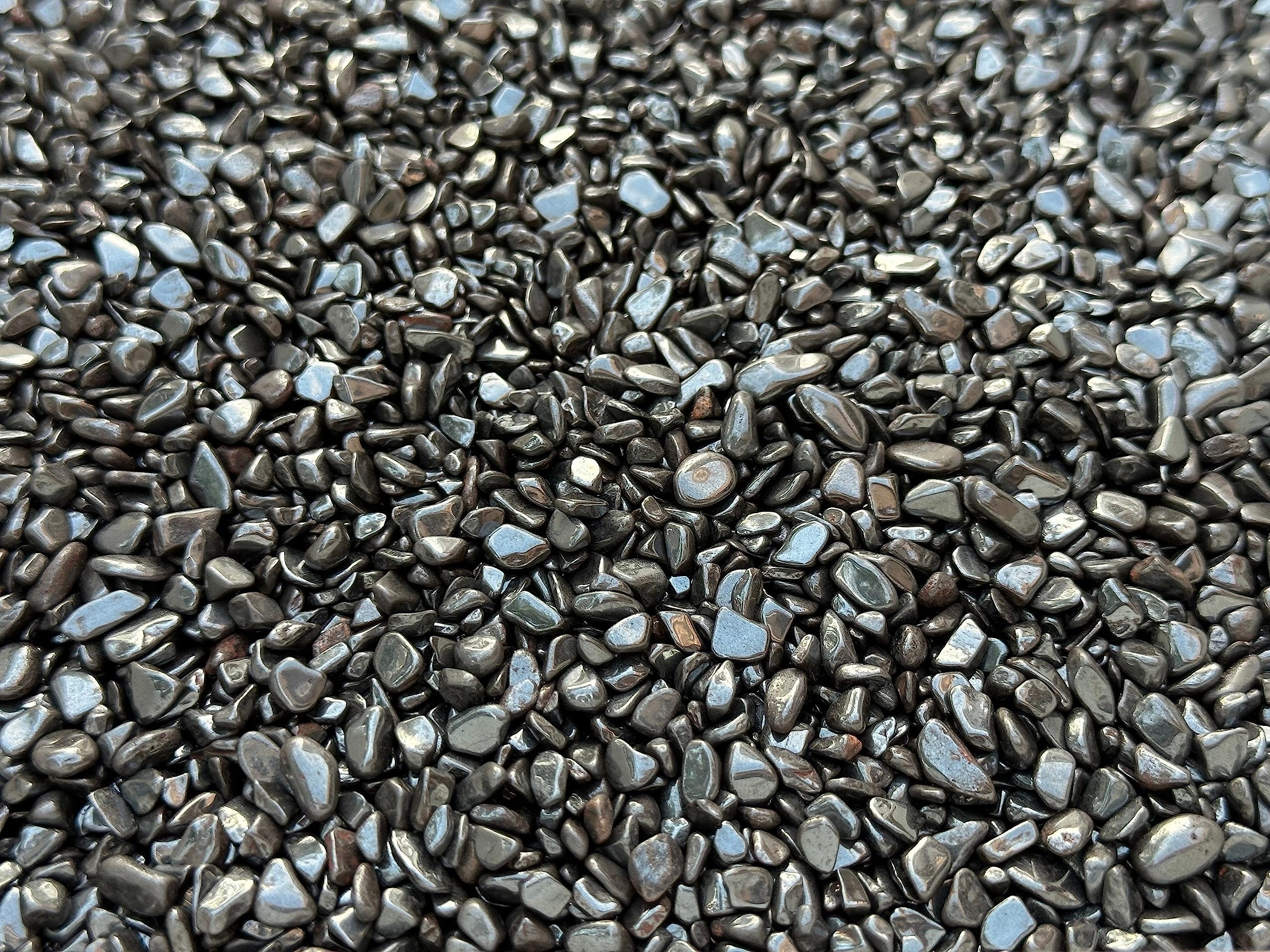 GAF TREASURES hematite large chips undrilled; craft-ready for unique, sustainable projects.