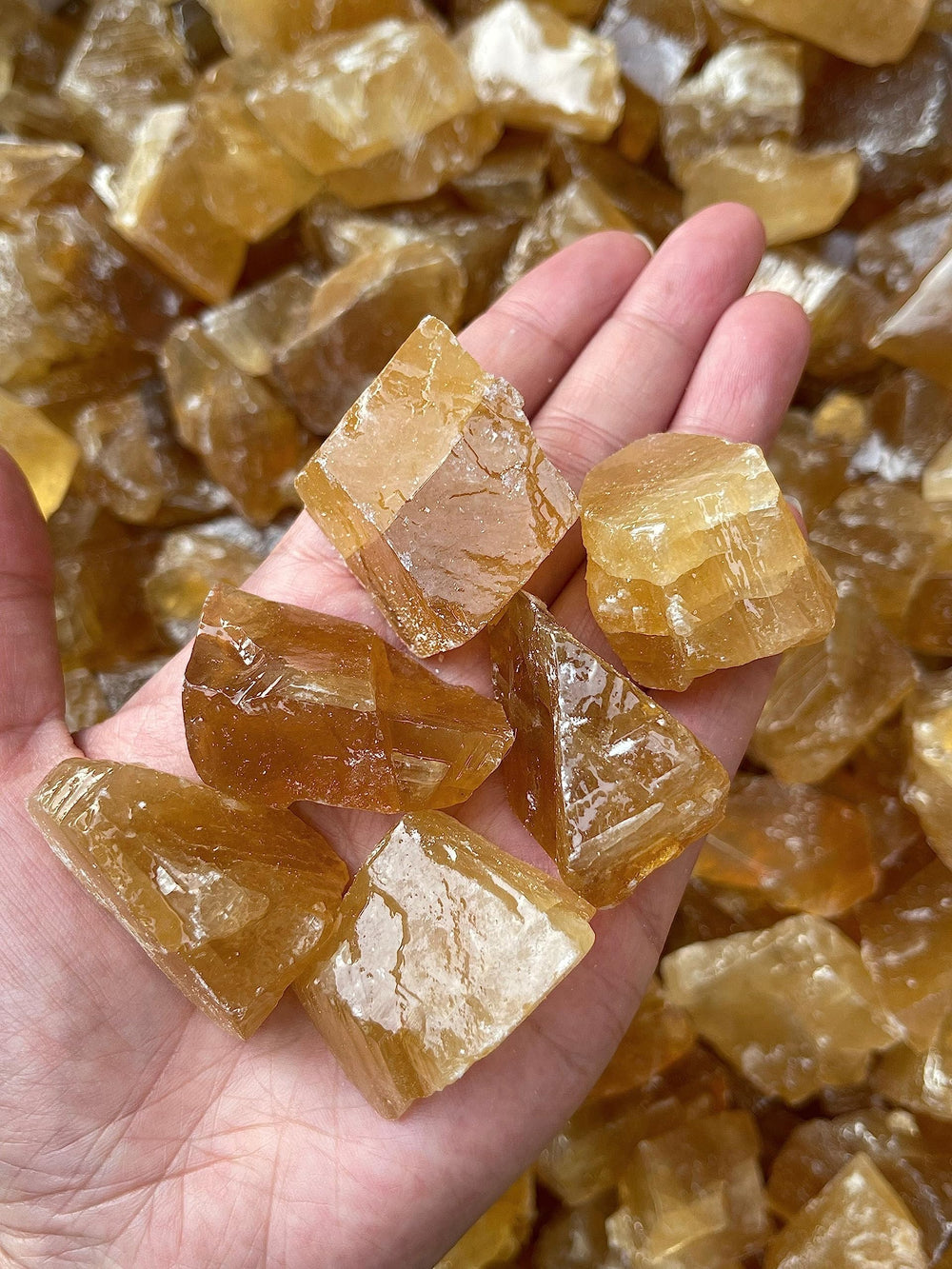 GAF TREASURES honey calcite rough color-variety stones for decor