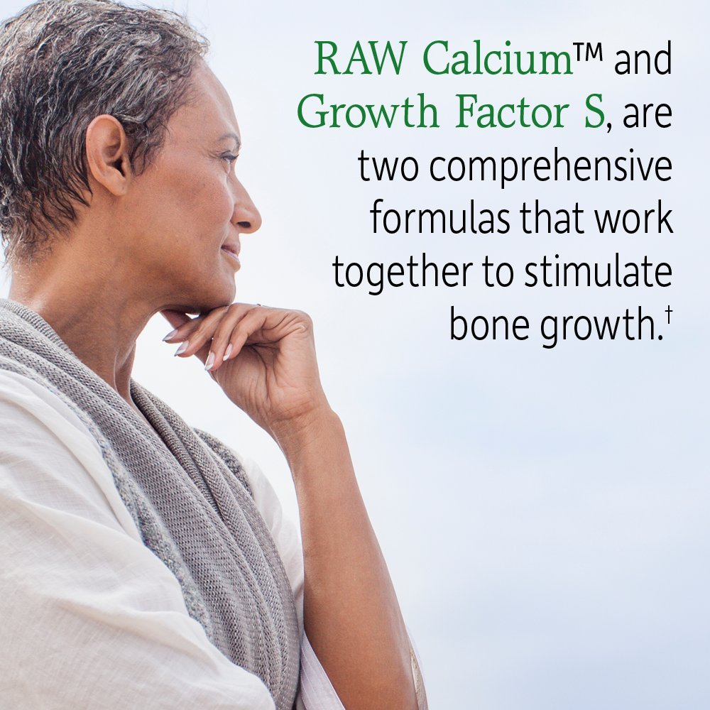 Garden of Life Vitamin Code Grow Bone label highlights RAW calcium and probiotics.