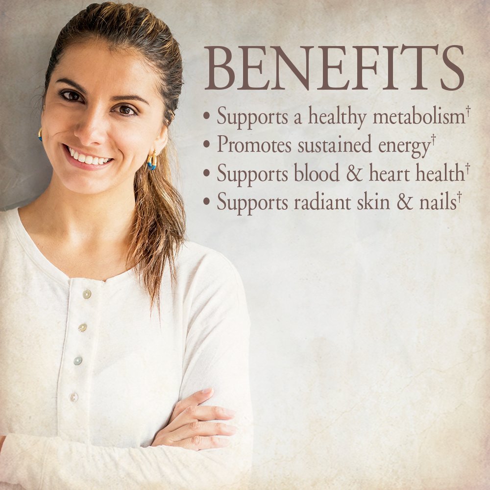 Garden of Life Organics Women’s Multi tablets close-up, vegan nutrition for energy and beauty support.